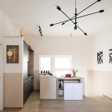 Japandi Space By Omen Hospitality Roma